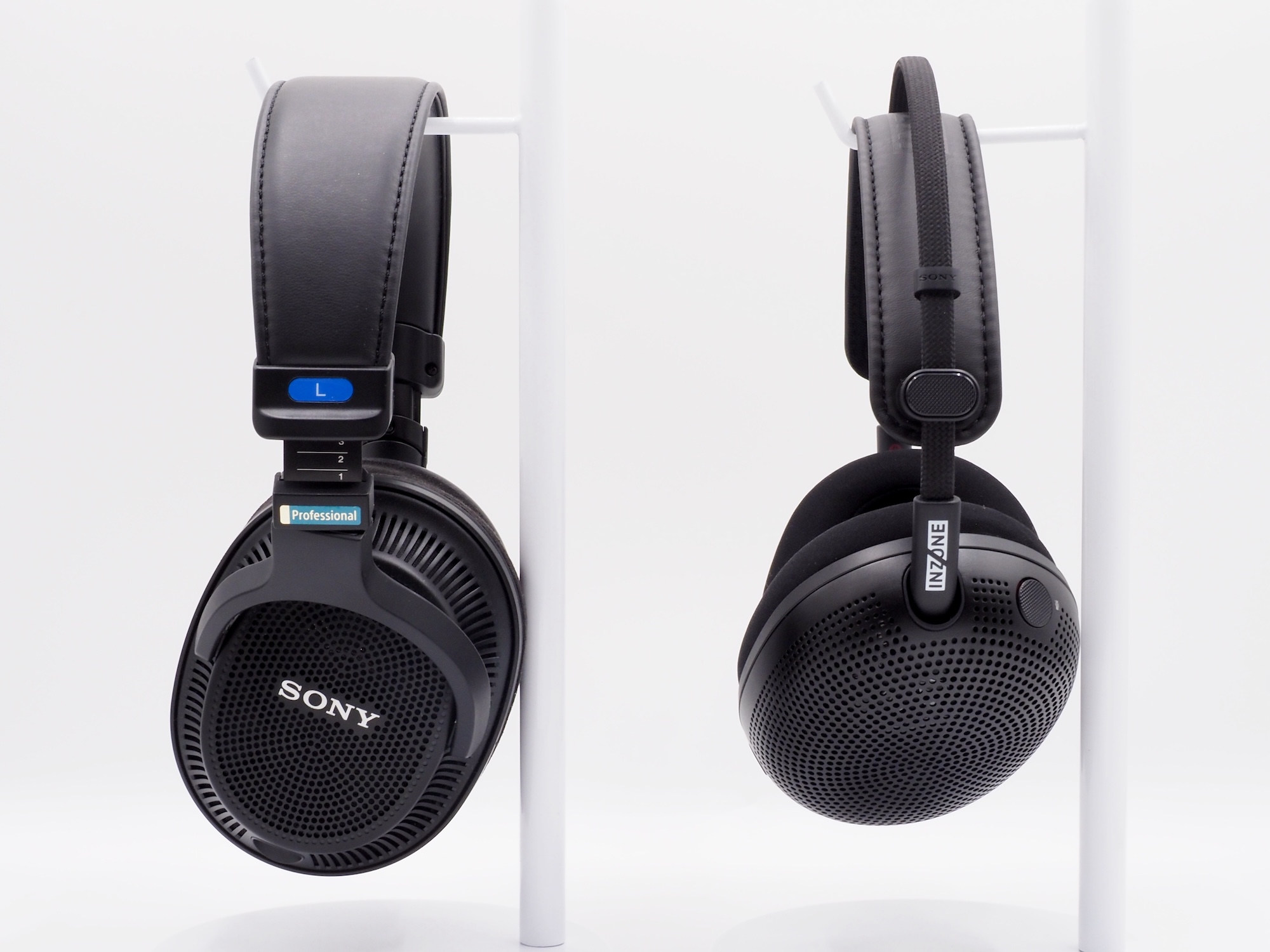 筐体は全く異なるものとなっている