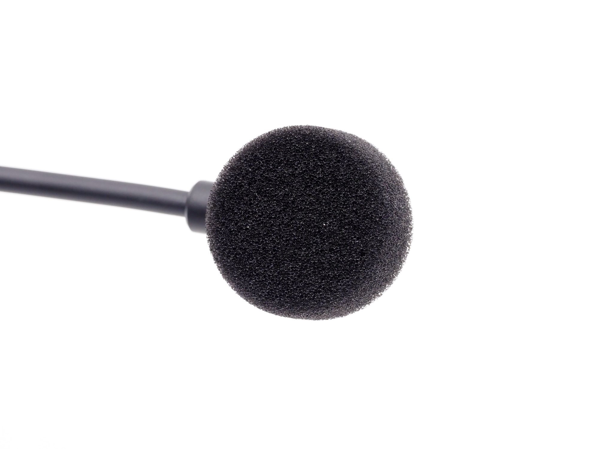 音質は多少のこもりがあるが、ボイスチャット用途であれば必要十分だ