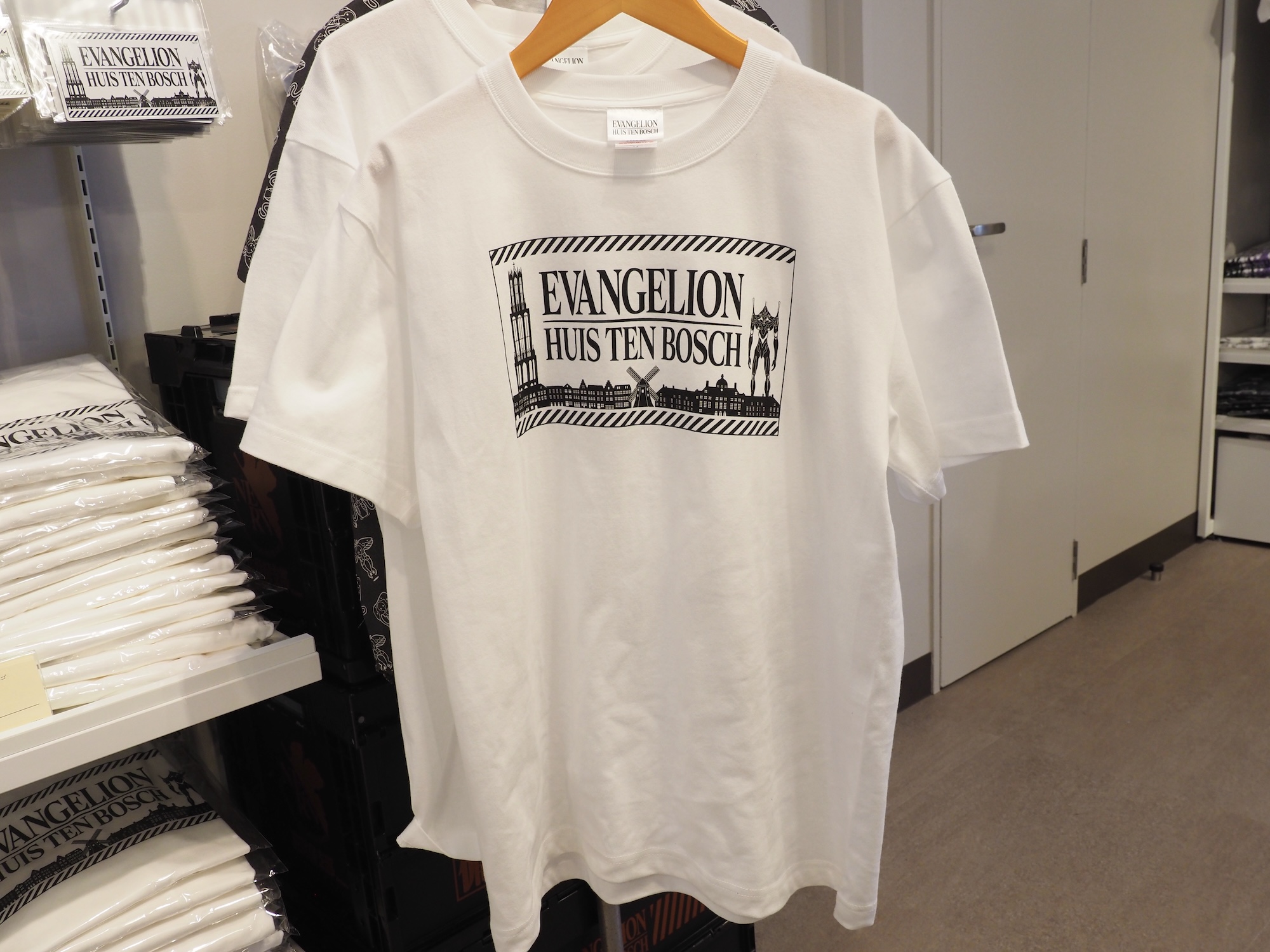 コラボロゴTシャツ（価格：4,000円）