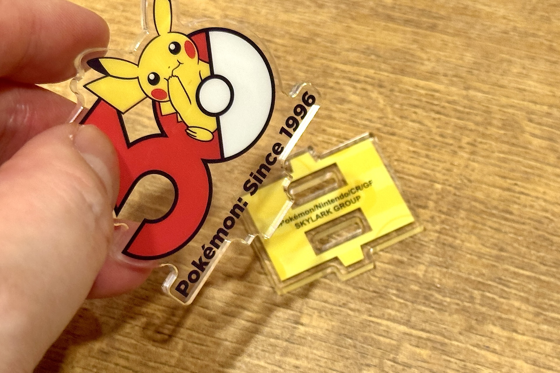 組み立て自体は簡単で、くぼみを対象の溝にはめていくだけだ。マニュアルが付属しているので順序などを確認しておこう