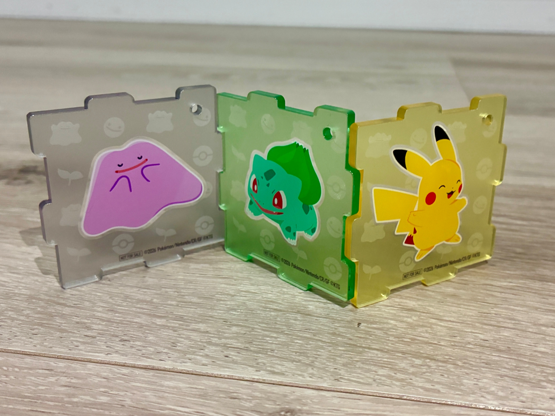 屏風風に並べたところ