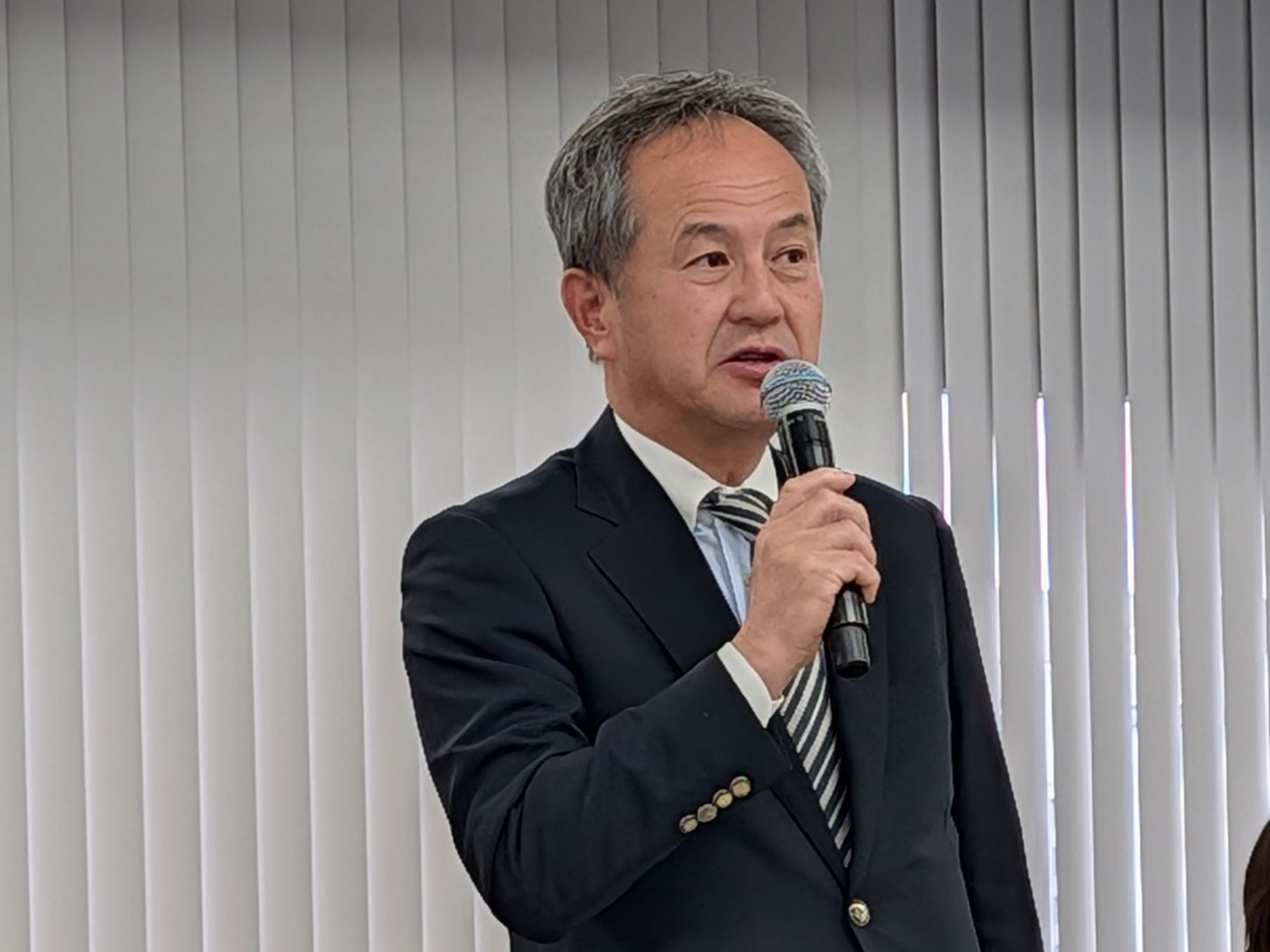 エイムネクストの代表取締役、清威人氏、「コンサルティングの知見を用い、地域住民や行政と連携して都市部との教育格差解消に取り組む」