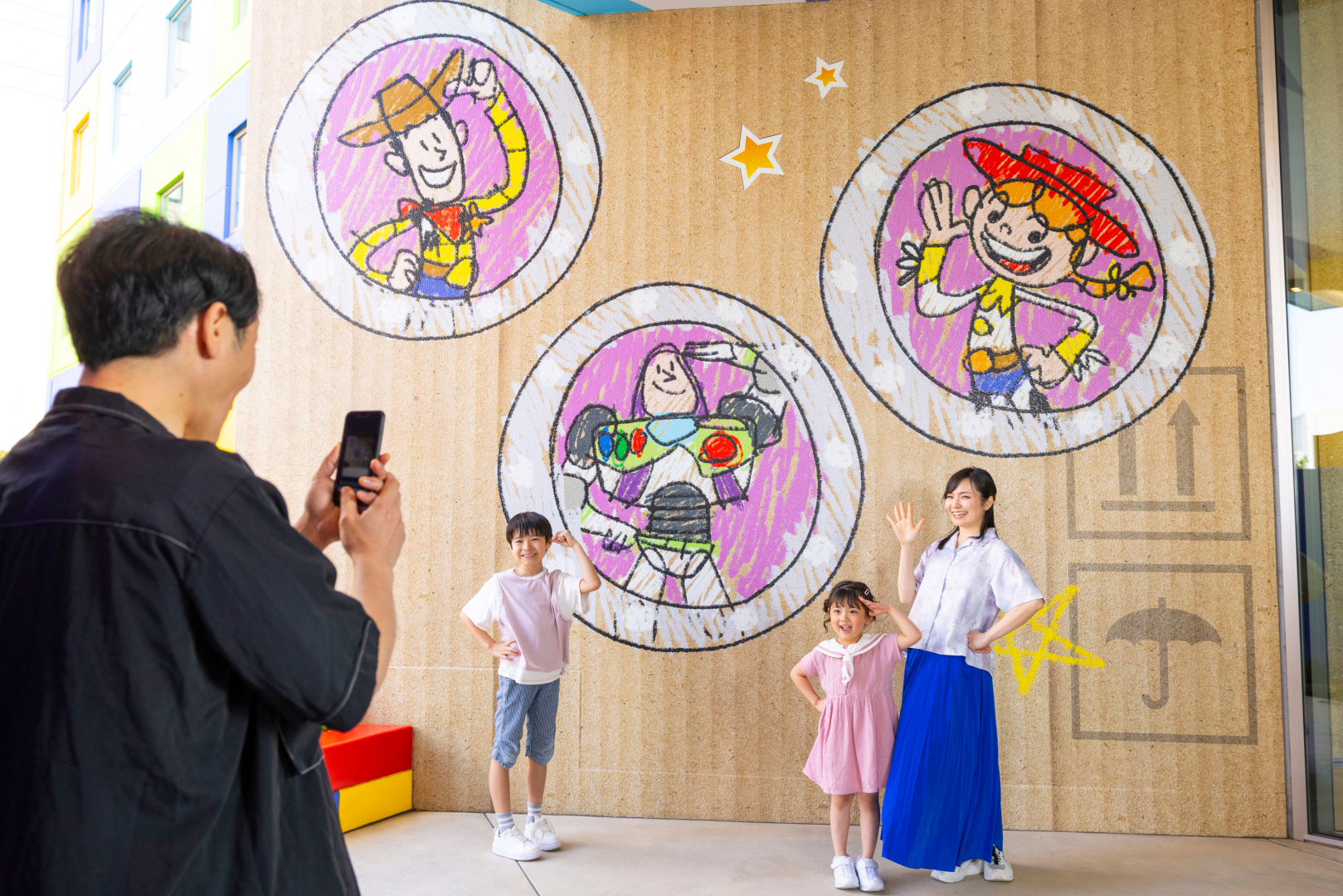 東京ディズニーリゾート・トイ・ストーリーホテル 「トイフレンズスタンプラリー」体験イメージ