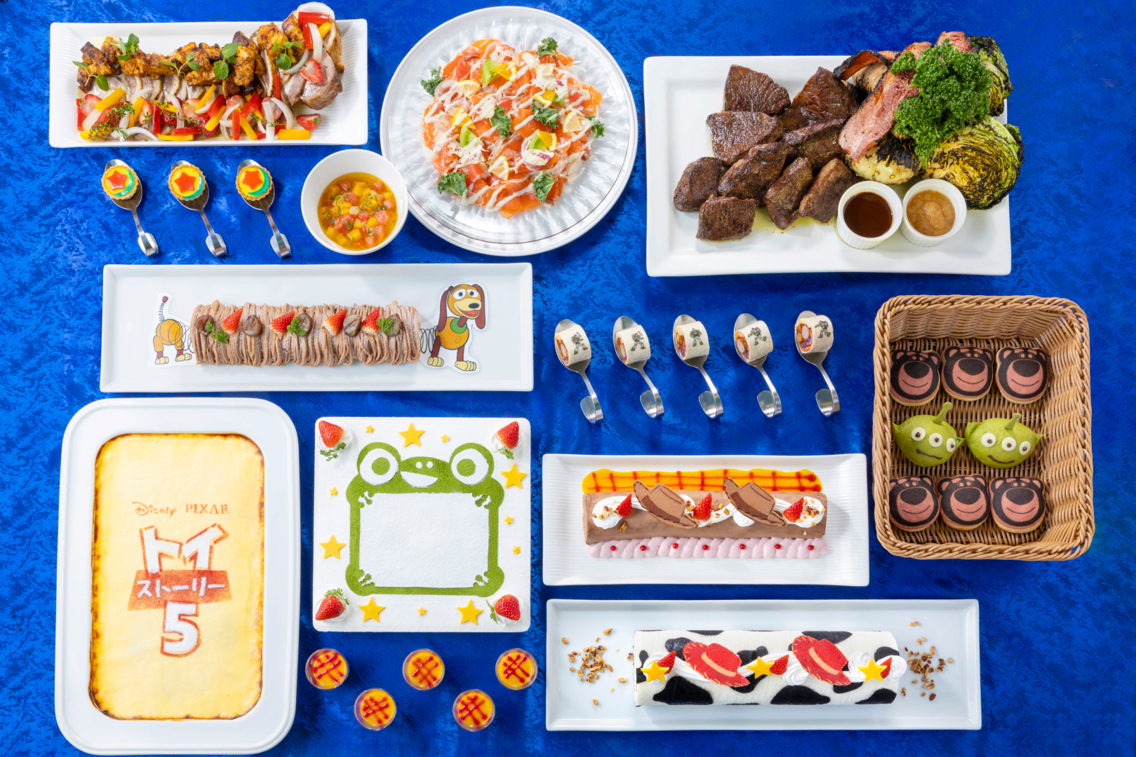 ロッツォ・ガーデンカフェ(ブッフェ)「トイ・ストーリー5」スペシャルディナーブッフェ