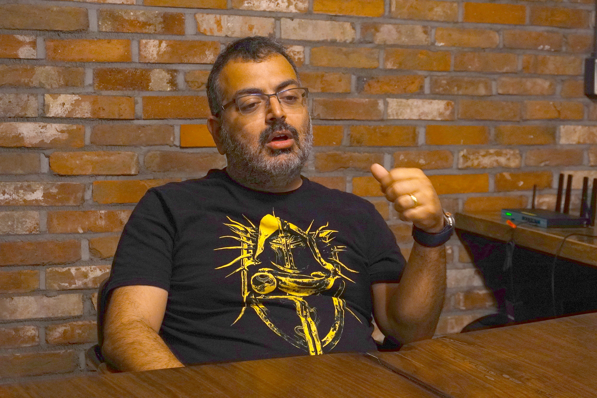 インタビュー中の様子