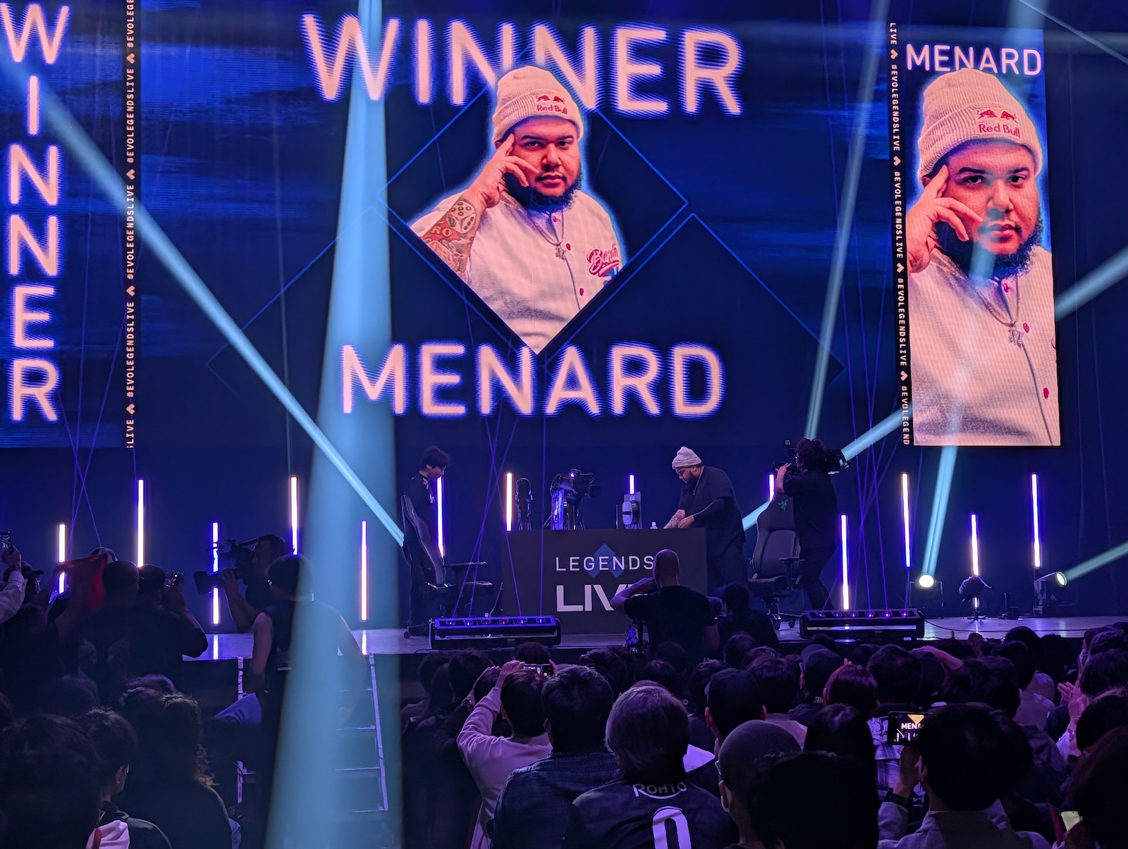 最終的に6-10でMenaRD選手が10先を制した