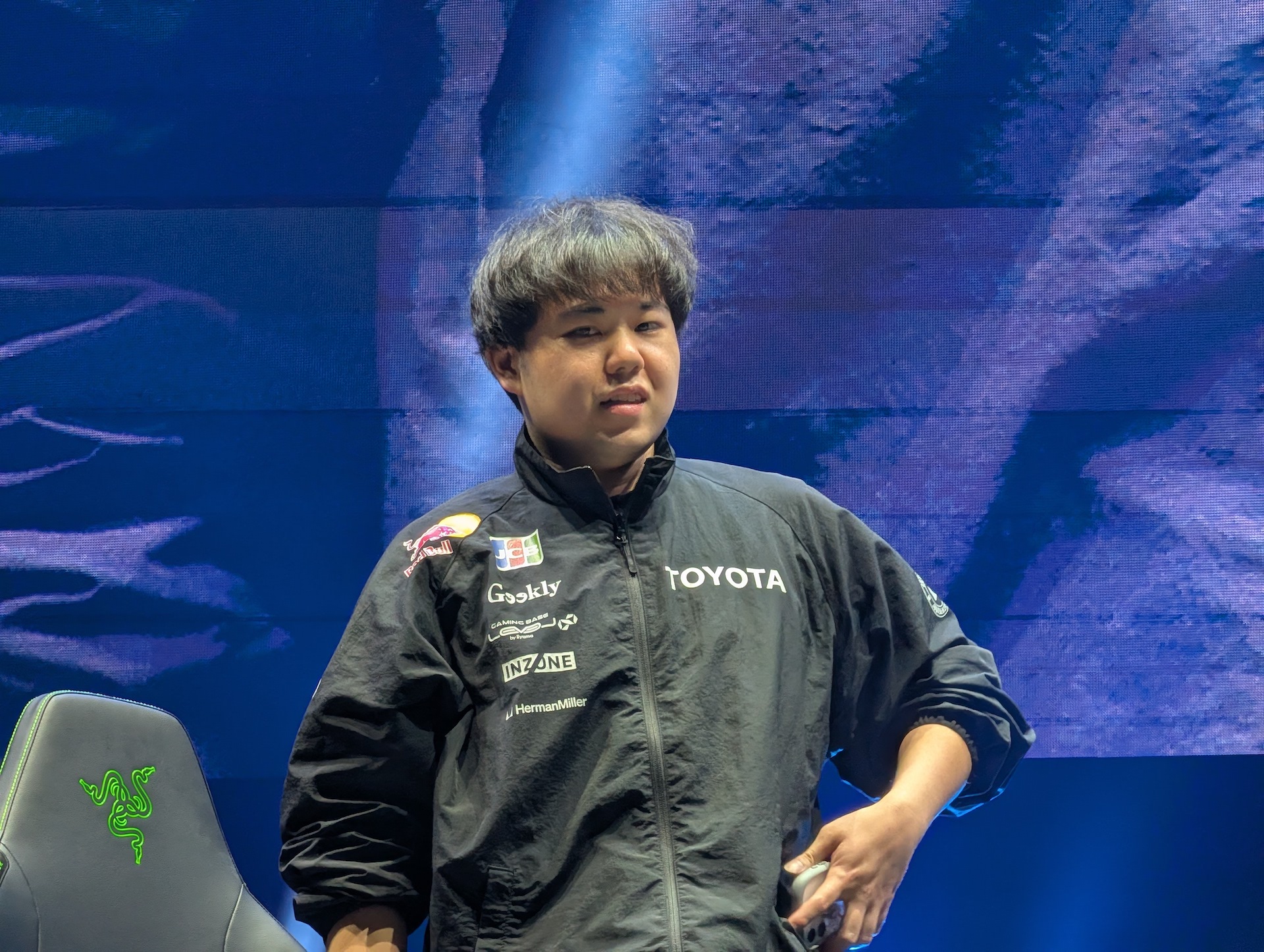 試合結果は0-3で敗れたひぐち選手。やるせない表情だが、この戦いでさらにひぐち選手は強くなるかもしれない……