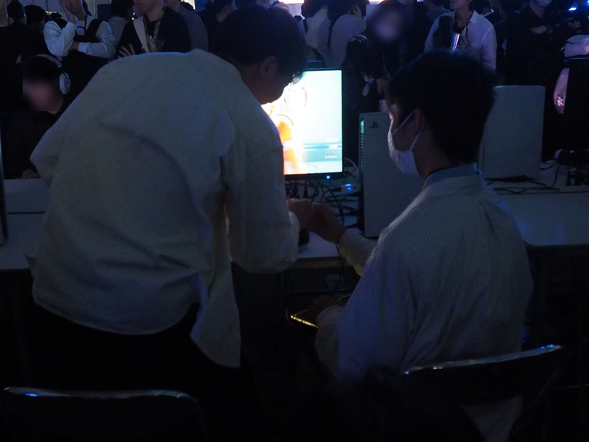 相手のプレイヤーとグータッチ。とても感じの良い方だったと息子が言っていた