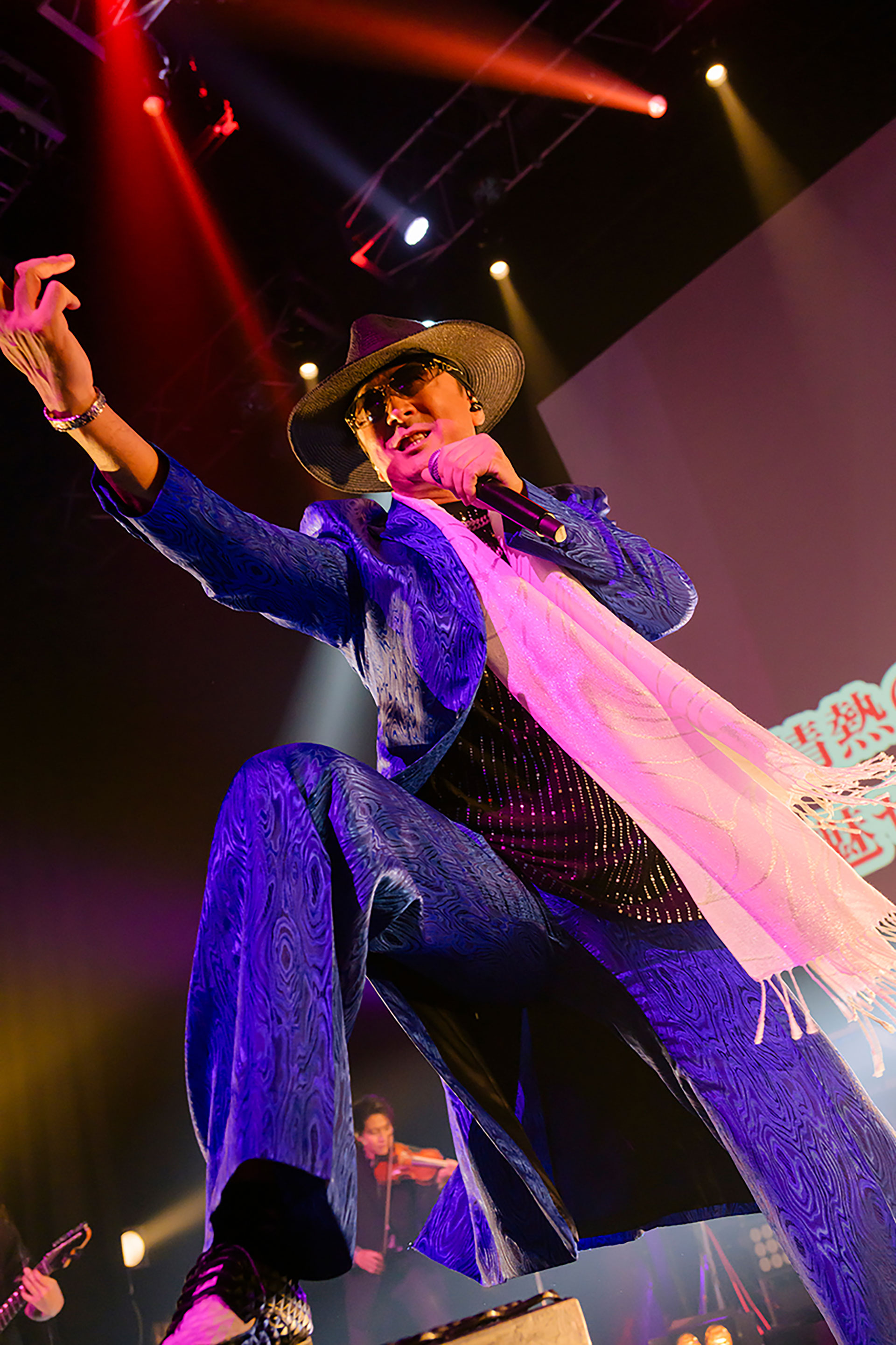 ライブ冒頭、ソロで5曲を披露した桐生一馬役の黒田崇矢さん