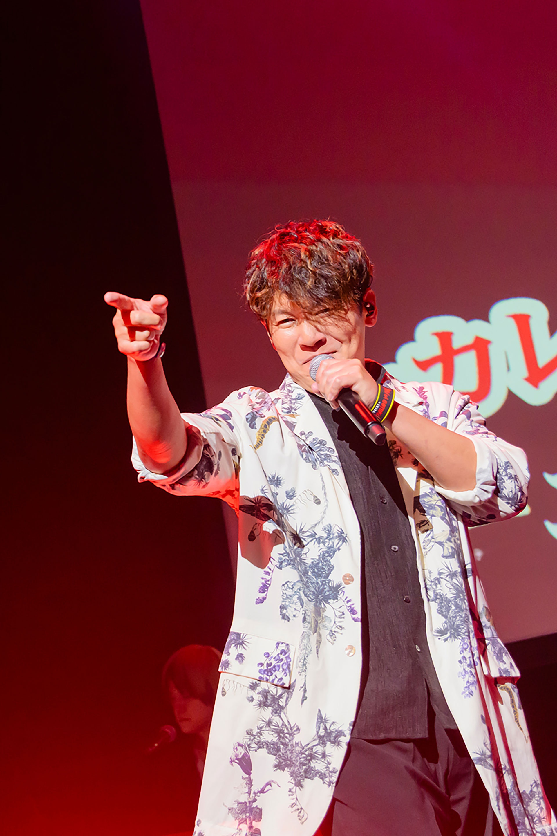 中谷一博さんはソロで2曲を披露