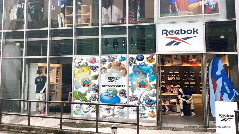 一部店舗にてコラボラッピングも実施