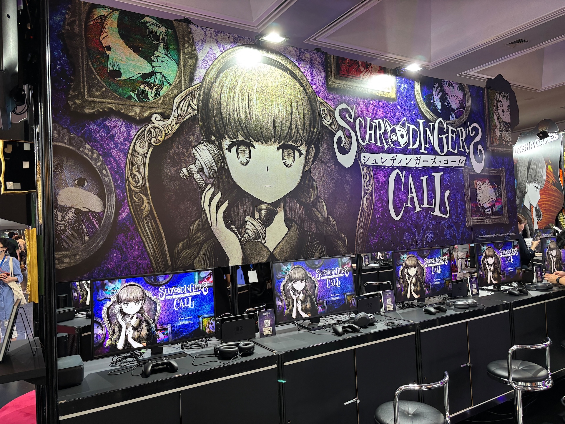 ブースで試遊をすると黒猫「ハムレット」のカチューシャがもらえる