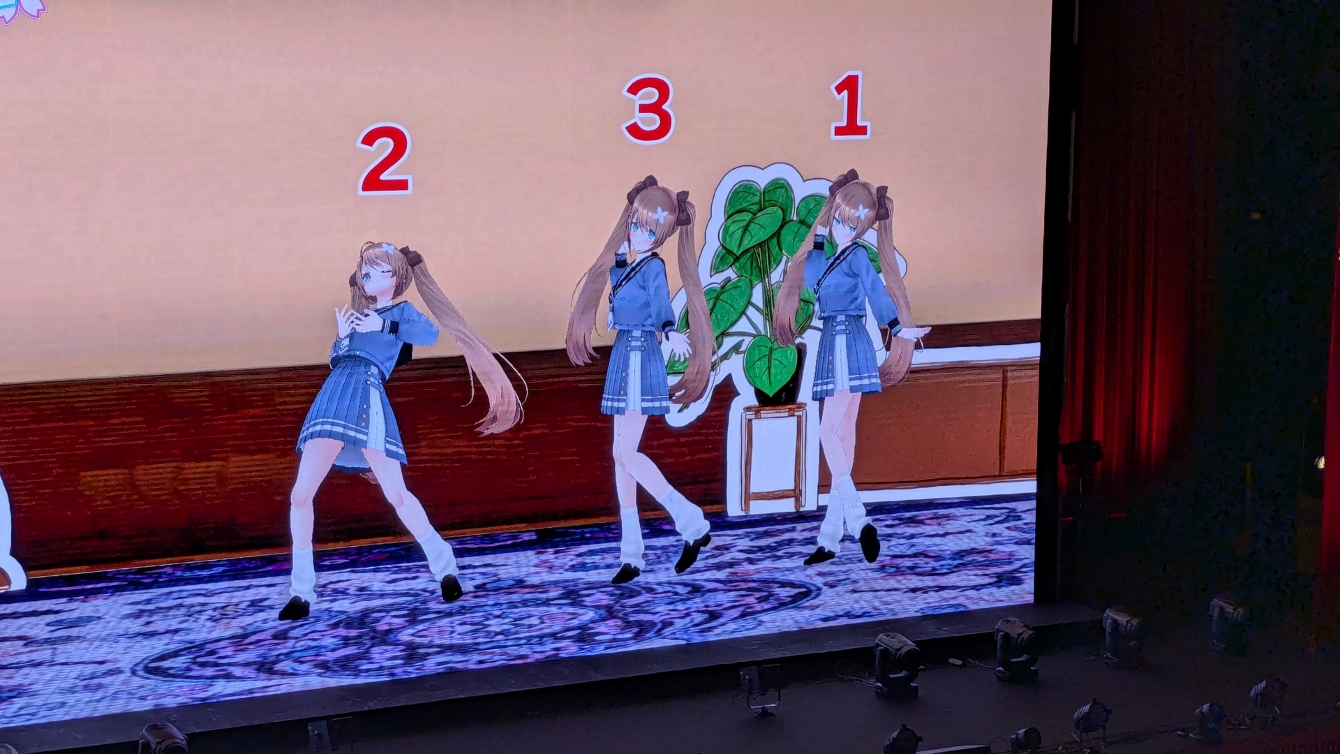 どんな動きでほかのメンバーになりきるかというのと、当てる側がそのメンバーのことをどれだけ理解しているか、という両方の側面で面白い名企画。大画面ガチ恋距離もありました