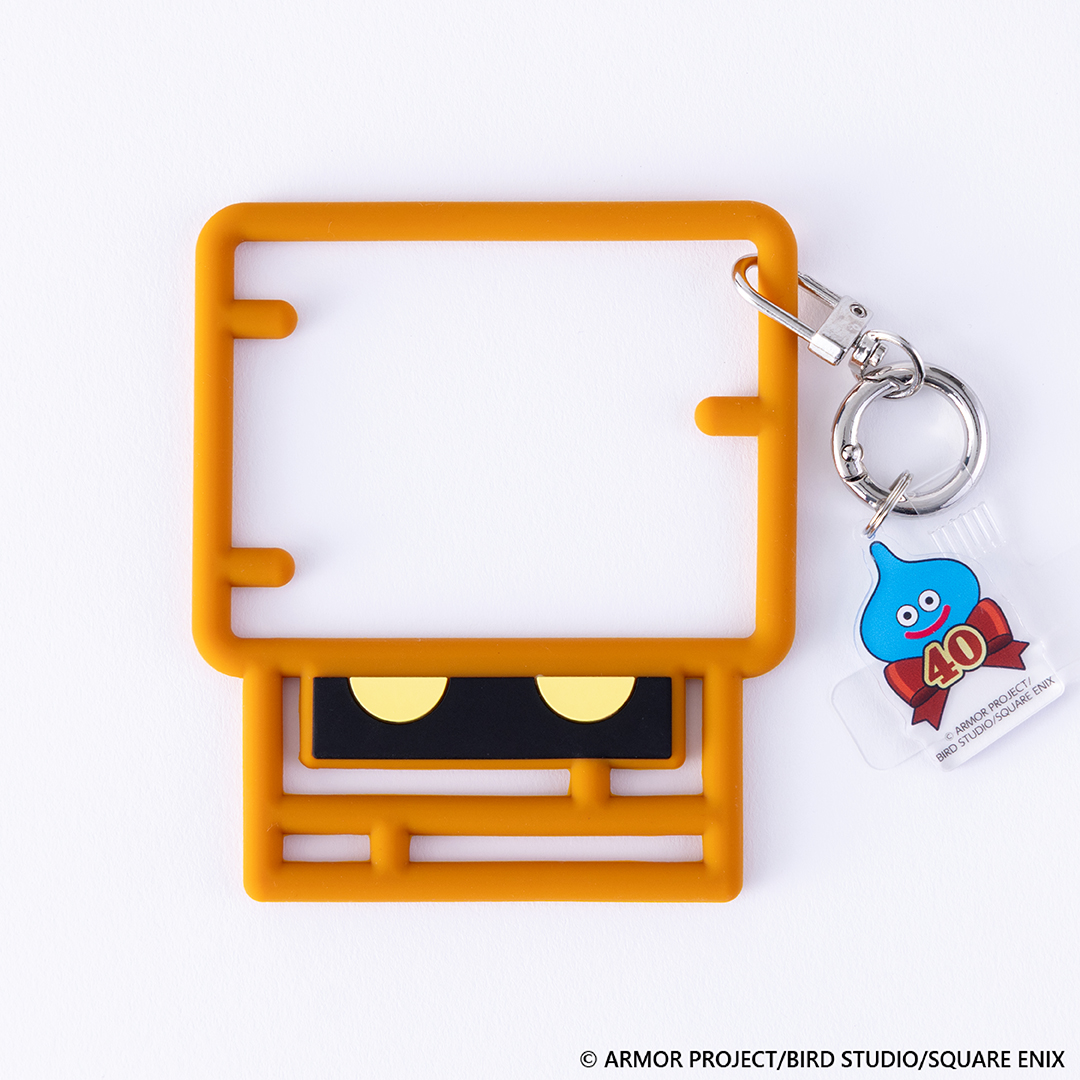 『ドラゴンクエスト the DIVE』スマホシリコンブレスレット(全4種)キラーパンサー/ゴーレム/キングスライム/モーモン 各¥2,420(税込)