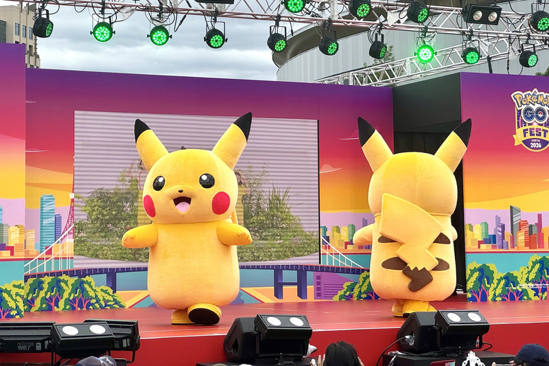 飛んだり跳ねたりクルクル回ったりするピカチュウがとってもキュート！