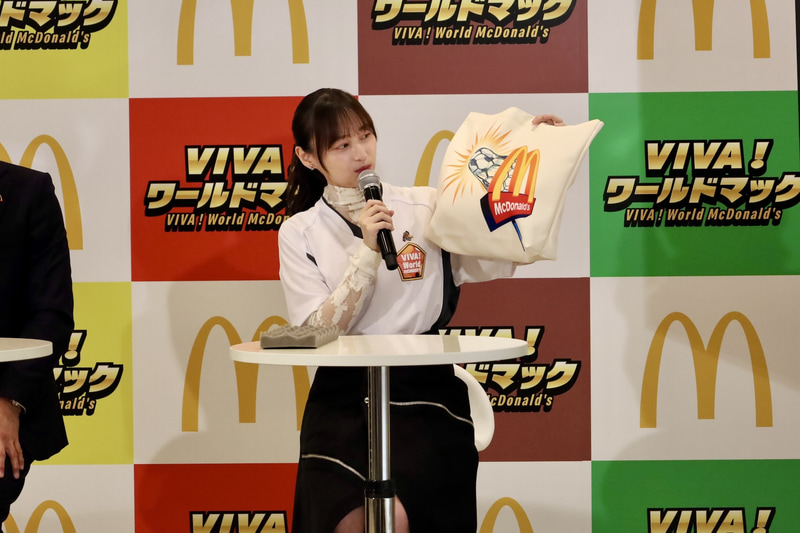 こちらはトートバッグ