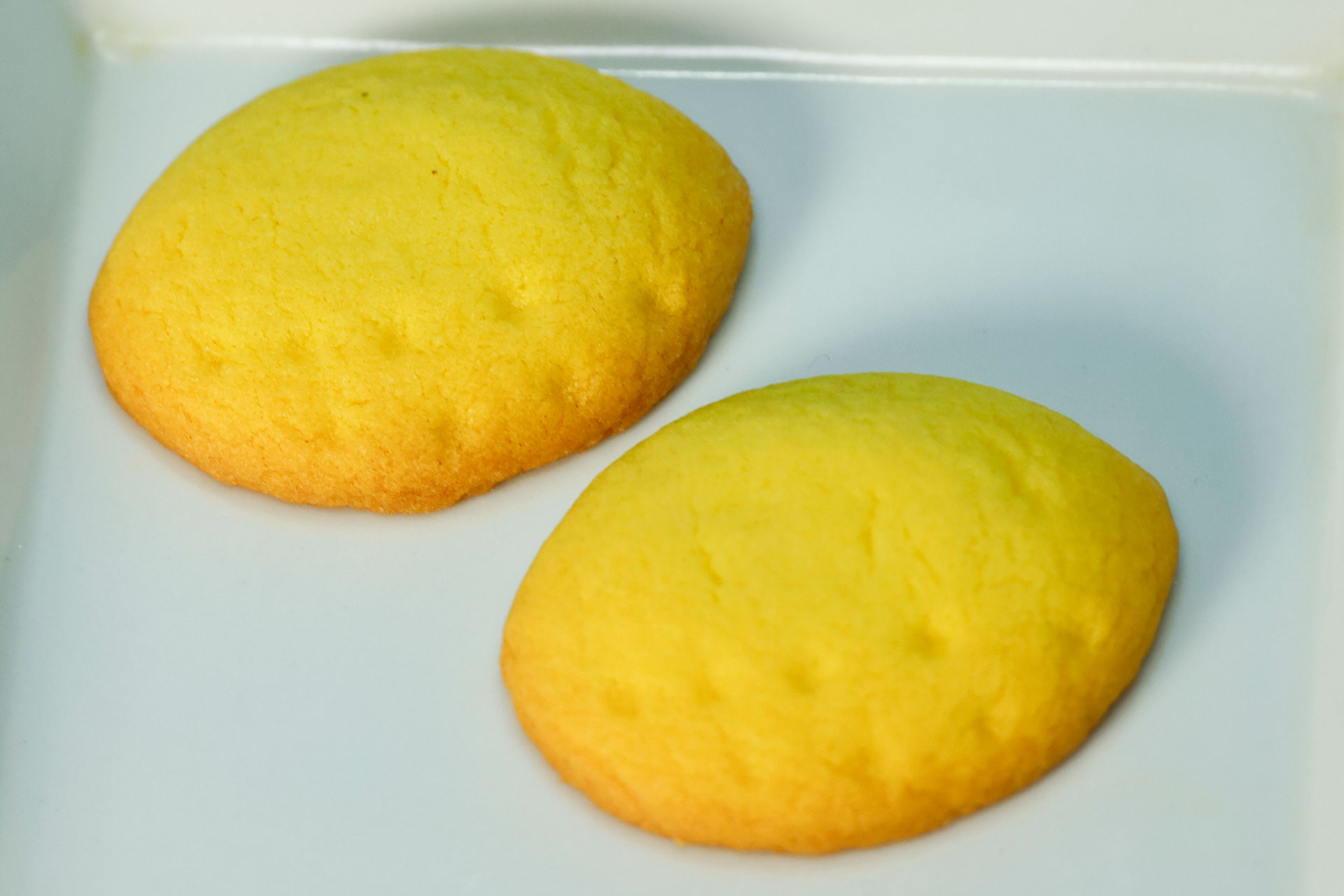 クッキー自体もレモンっぽい形になっている