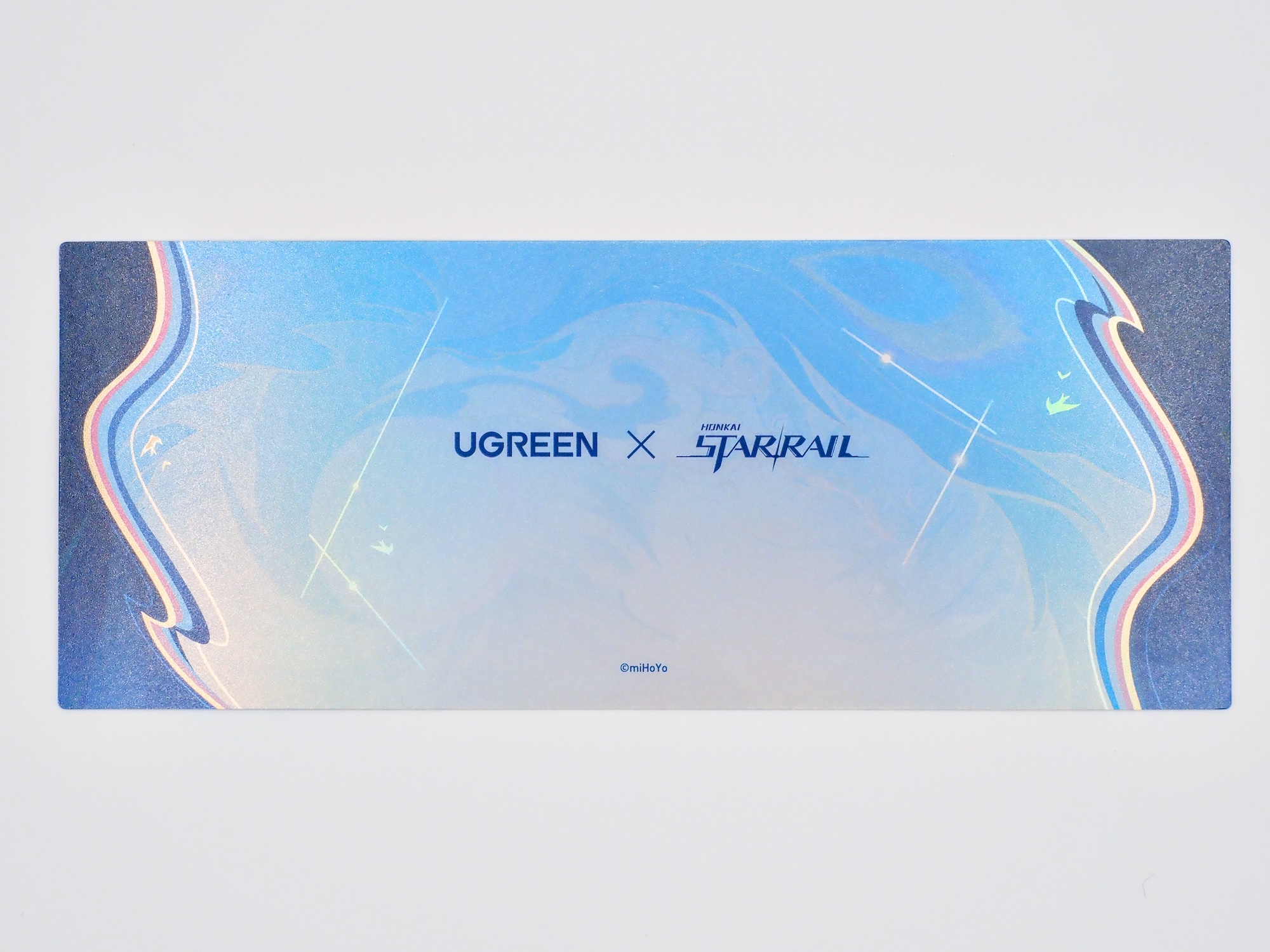 裏面には「UGREEN × 崩壊：スターレイル」のコラボロゴ
