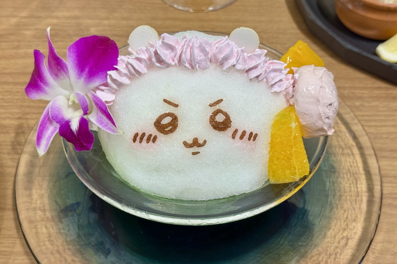 ちいかわのピーチかき氷 1,870円