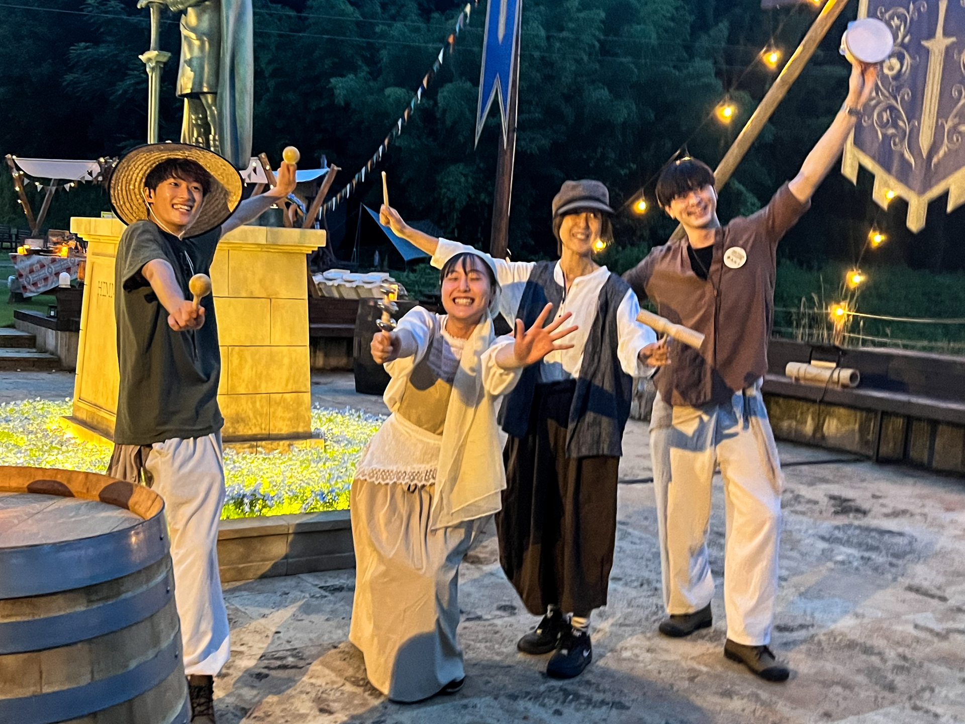 祭りを支える村人たち