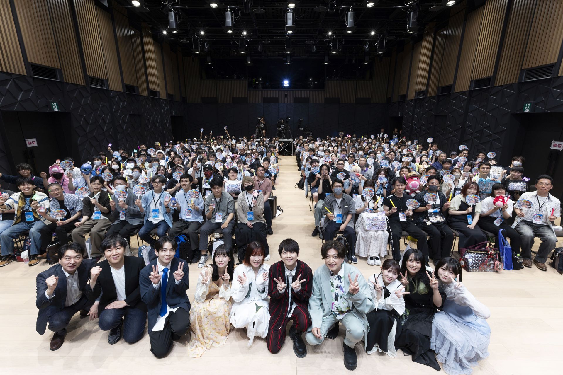 山崎寛子さんによるスペシャルメドレーライブで会場は大きく盛り上がった