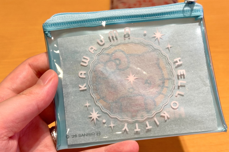 持ち運びやすいサイズ感で小物入れにぴったり。全種集めたくなるポップでかわいいデザイン