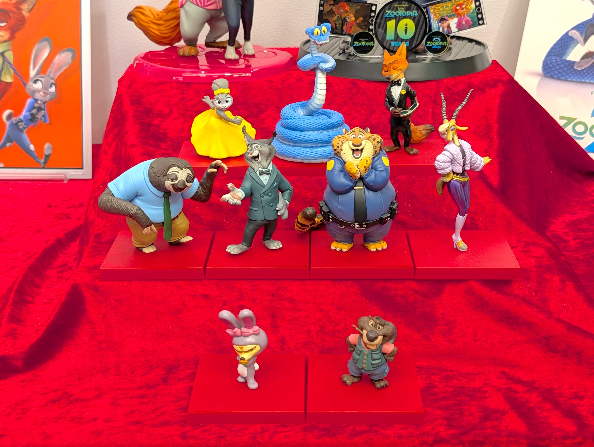 全9種類のフィギュアコレクション