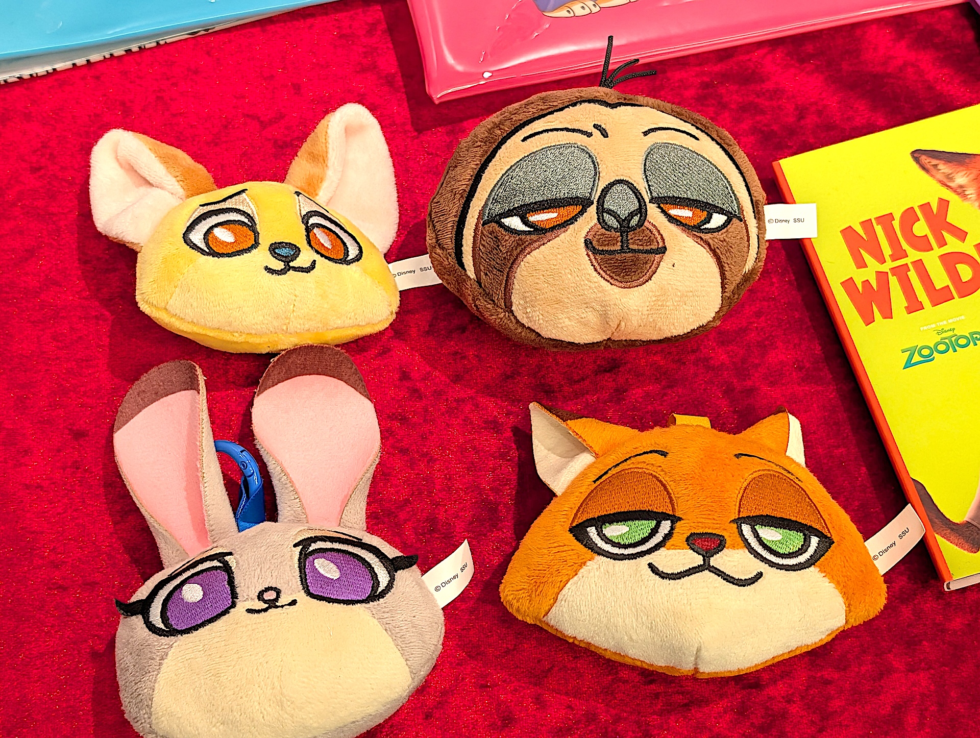 C賞の「フェイスぬいぐるみマスコット」全4種