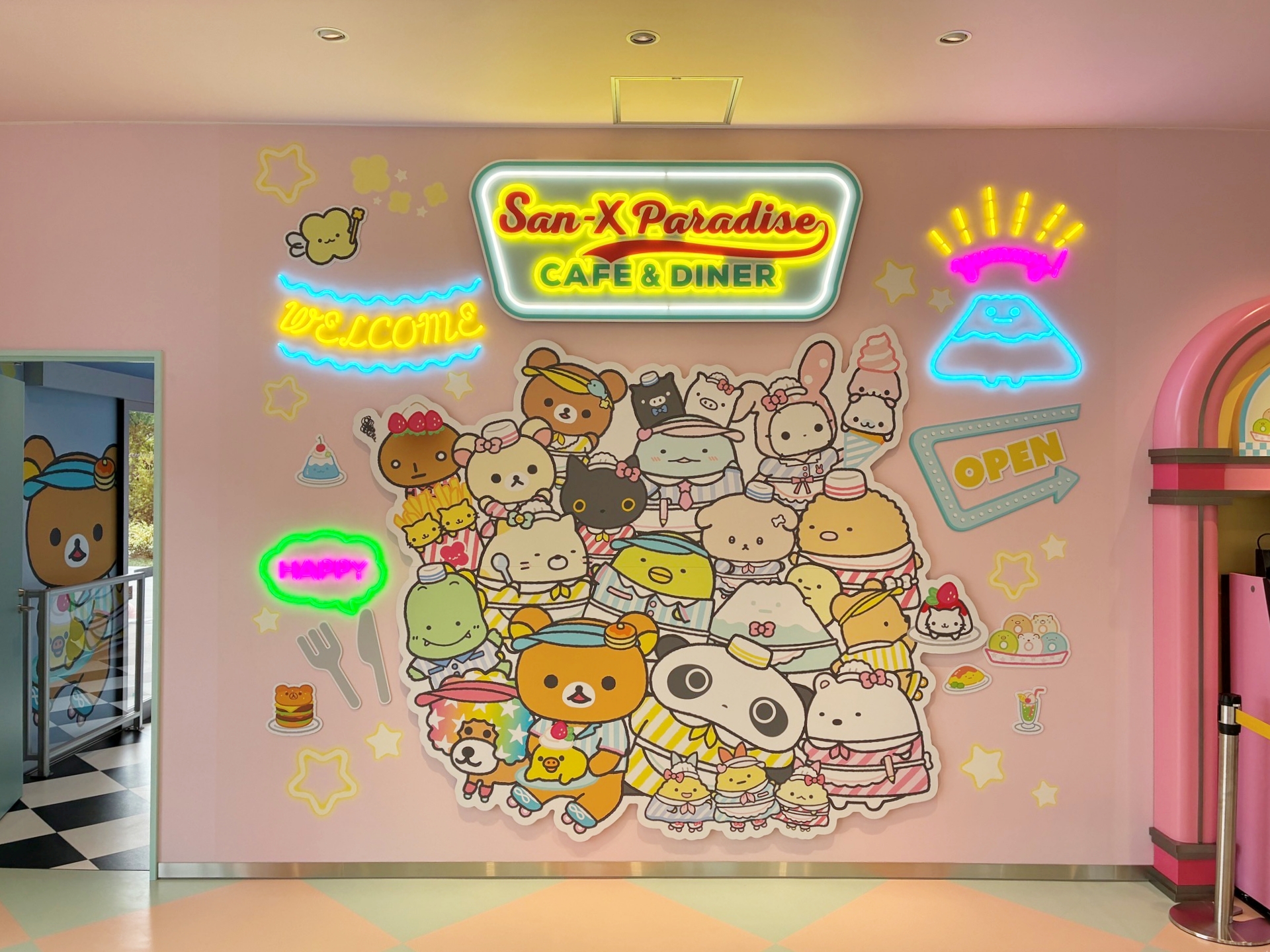 レストラン「San-x Paradise Cafe & Diner」