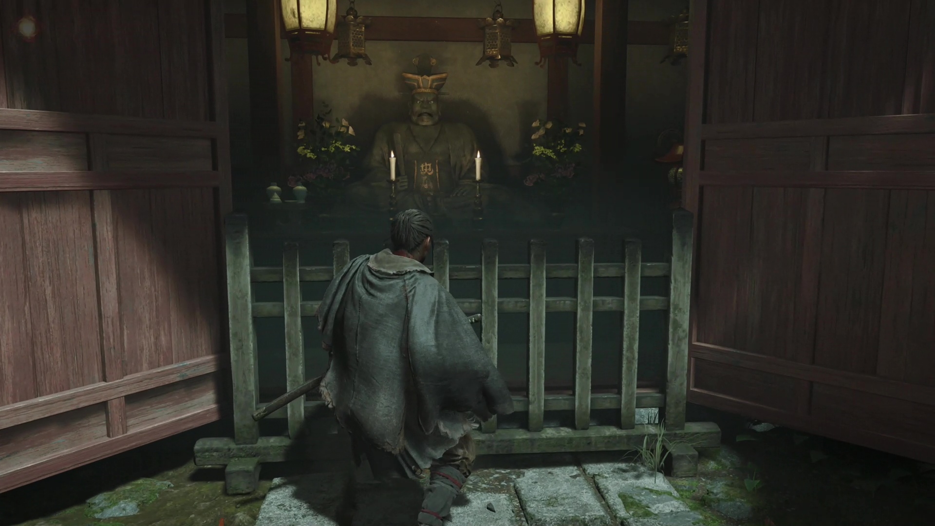 普段は公開されていない仏像も間近で見ることができた。ゲーム内にも閻魔大王像はしっかり鎮座されている