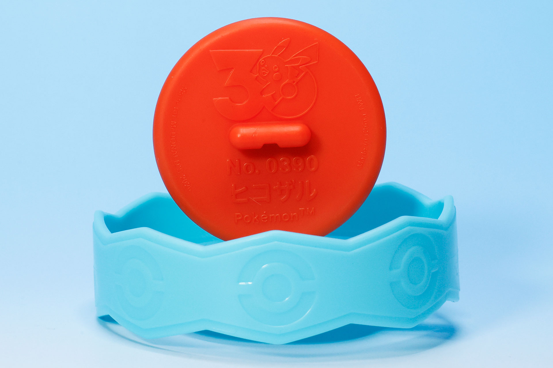 ヒコザルのポケモンパネルの裏面