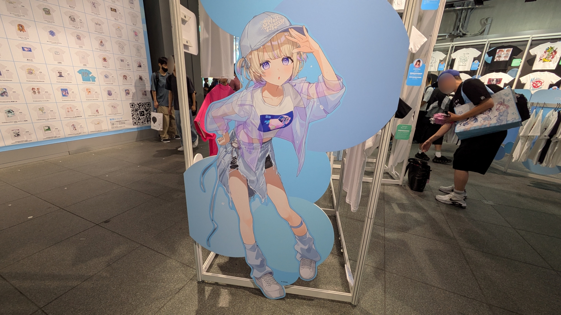 会場の各所にはKVのホロメンたちが配置されている