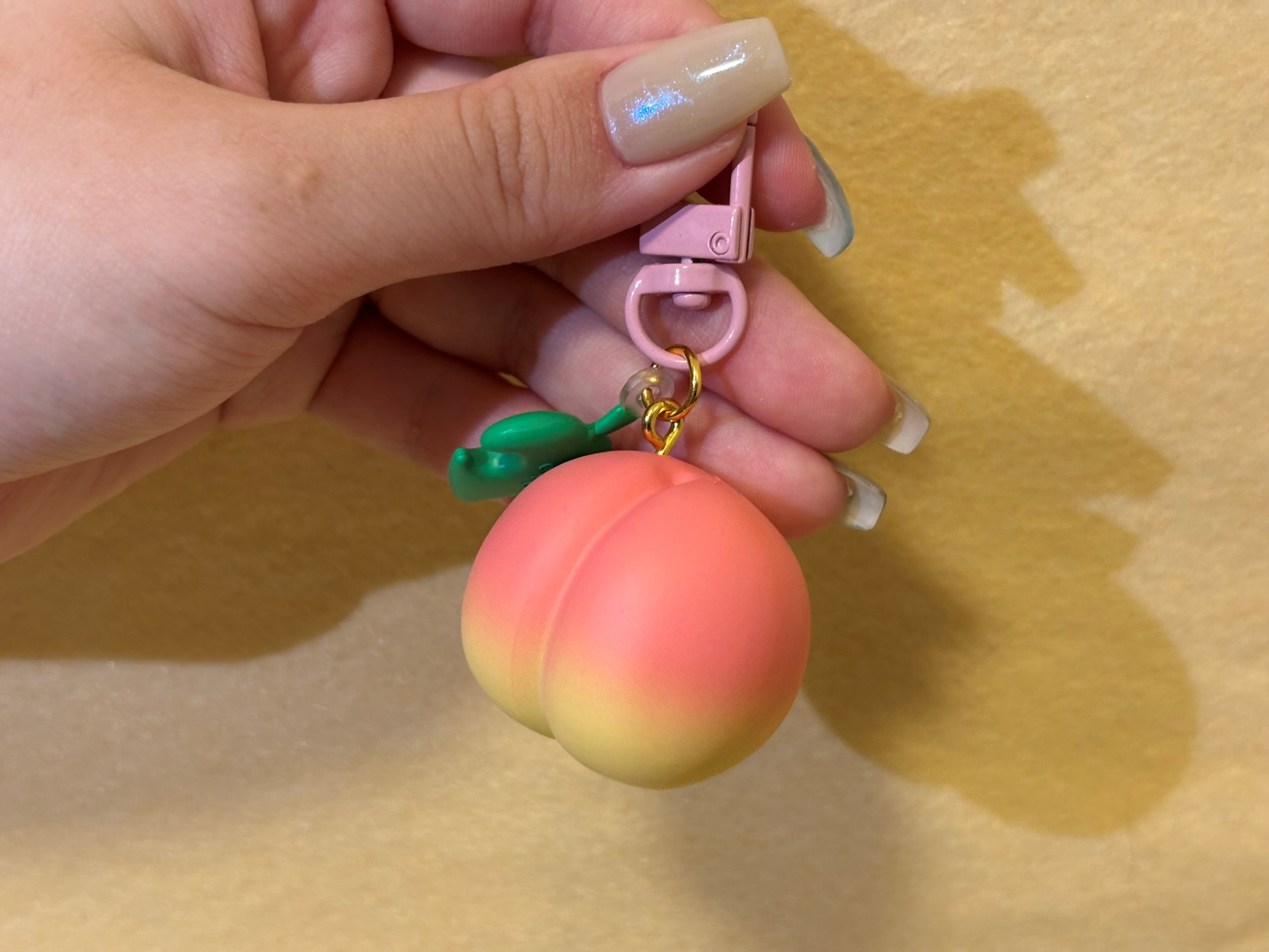 モモ。筆者はモモ農園を作っていたのでとても嬉しい