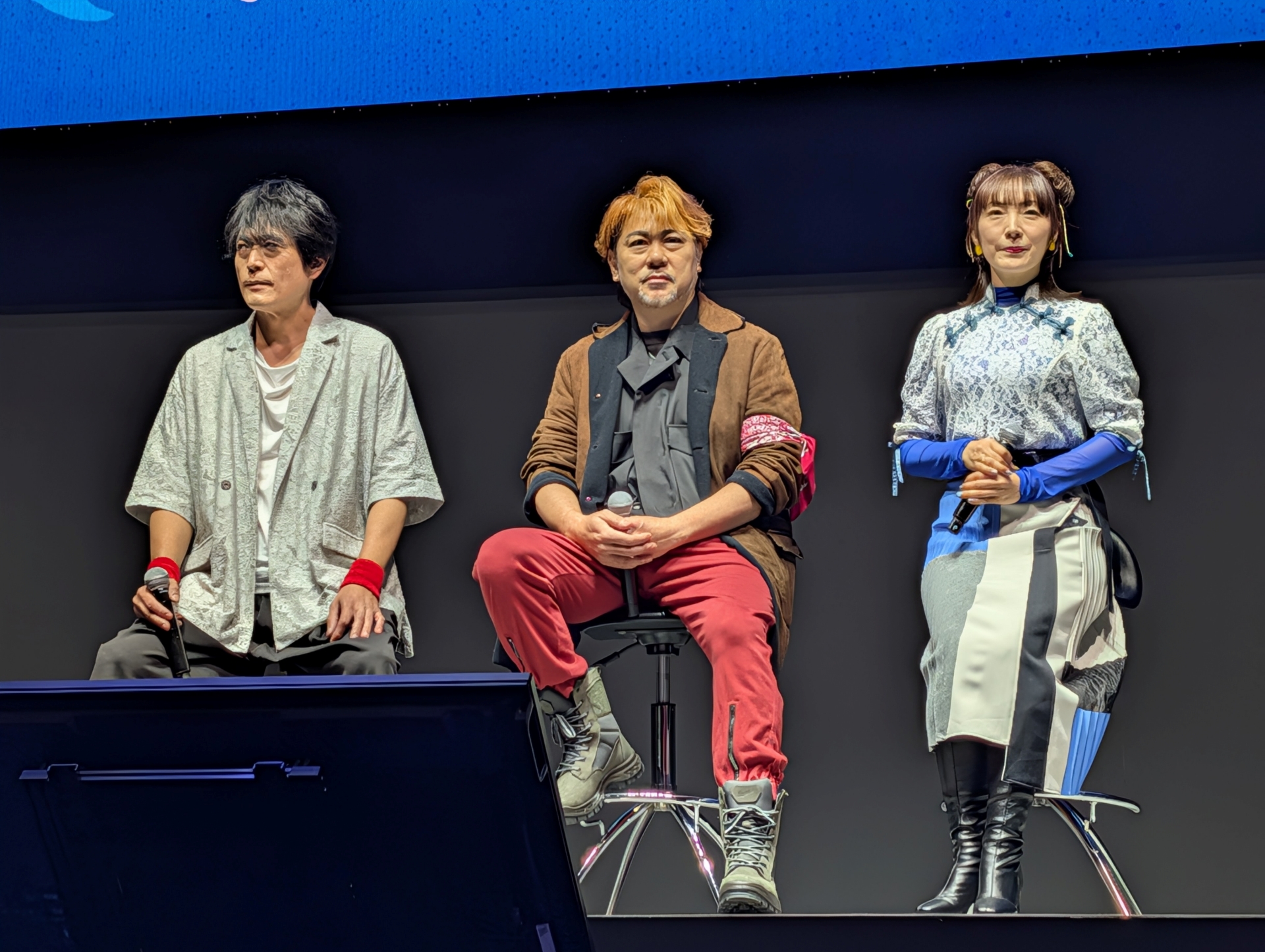 3人の衣装がリュウ、ケン、春麗を意識したものという話題になると