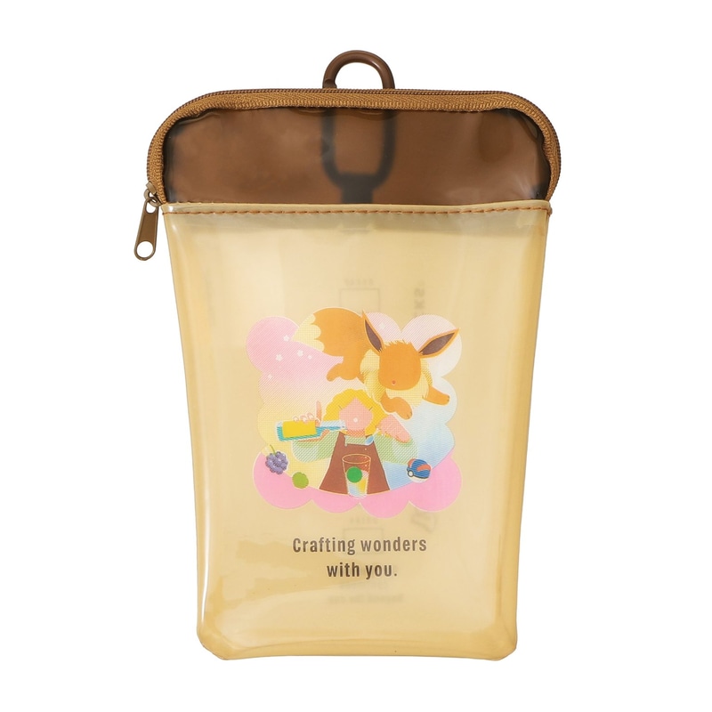 『Pokémon + STARBUCKS カップシェイプ PVCポーチ ピカチュウ/フシギダネ/ヒトカゲ/ゼニガメ/イーブイ』 各2,200円