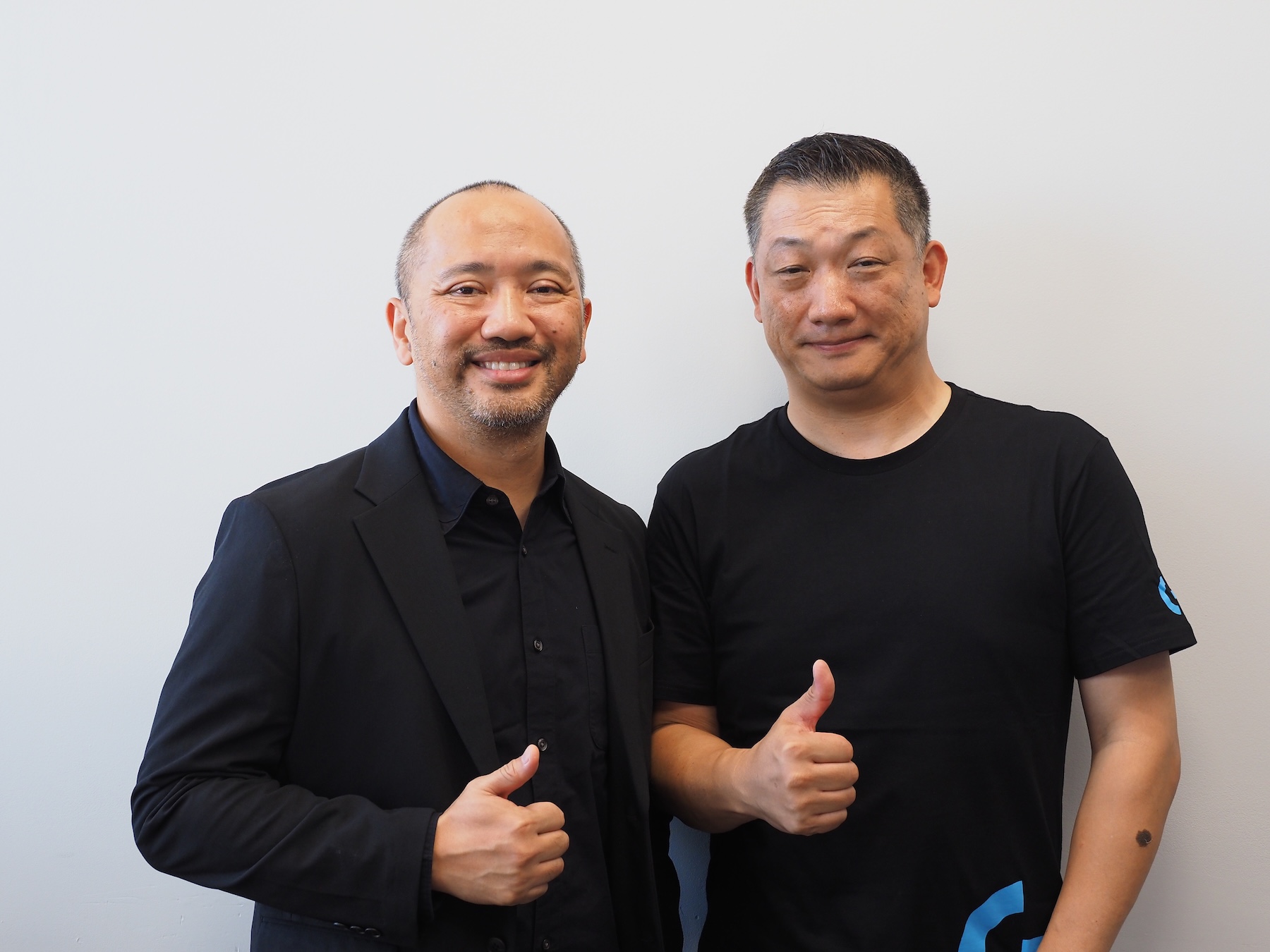 Sony Wahib氏（左）と室井崇裕氏（右）