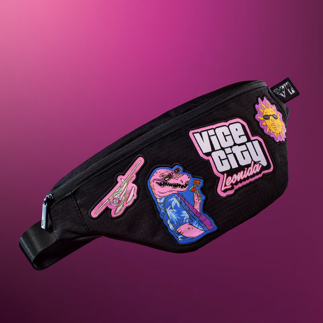 レオナイダキーズ クロスボディバッグ