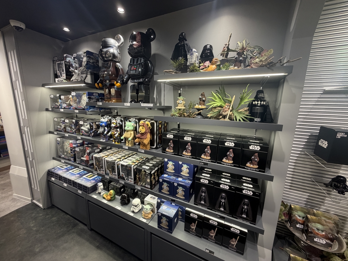 きれいに展示されているので家で飾るときの参考になる
