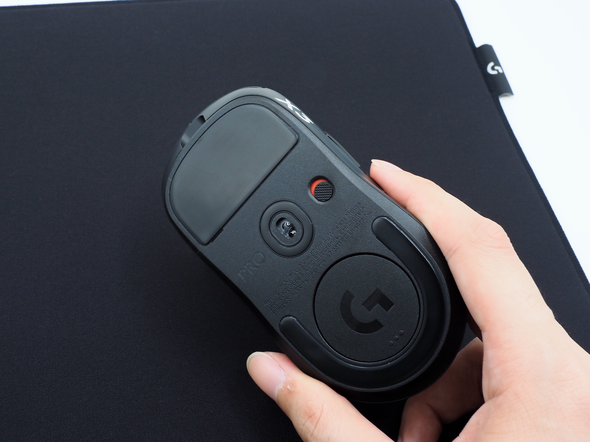 「X3SS」はPTFEソールだが「PRO X CONTROL」との相性も抜群