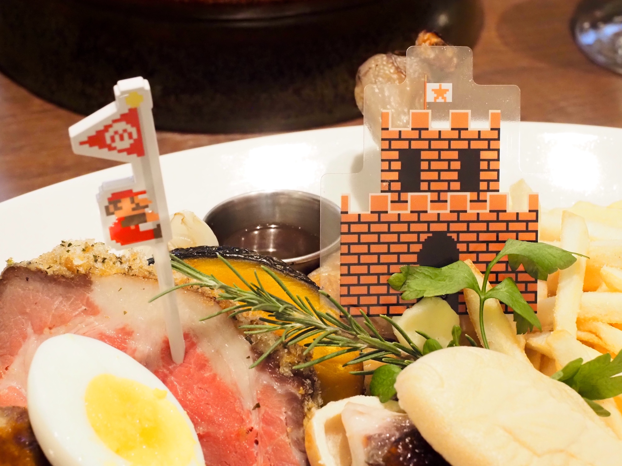「ぱくぱくアイランド」の盛り付け皿