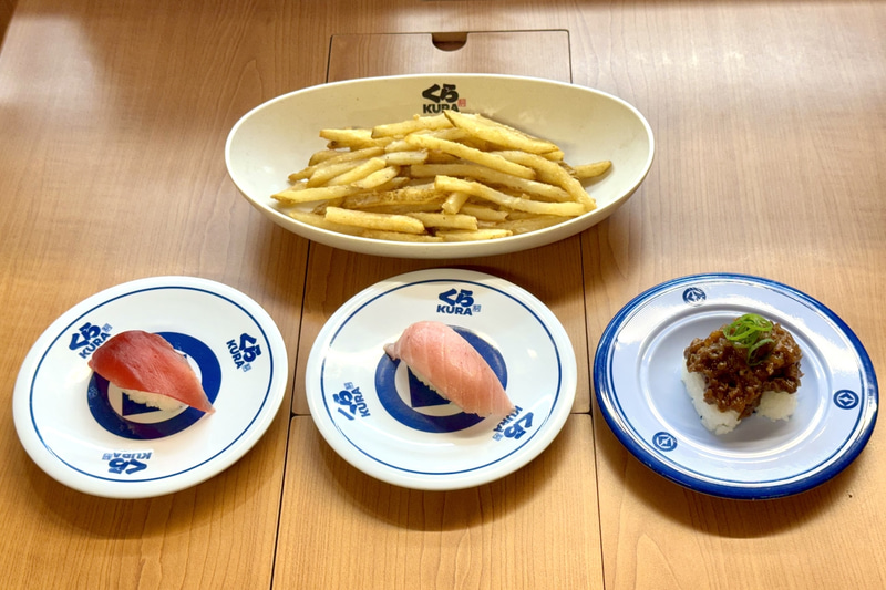QRクーポンの利用で対象商品から好きな一皿が無料に