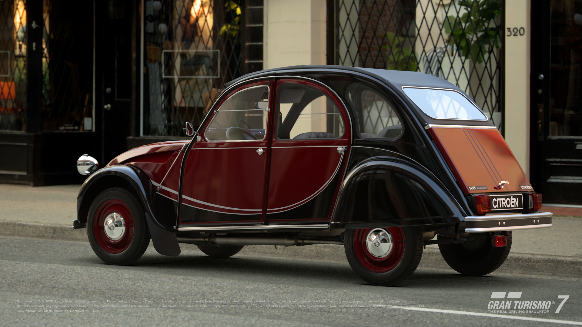 シックなツートーンを身にまとったフランス大衆車の傑作