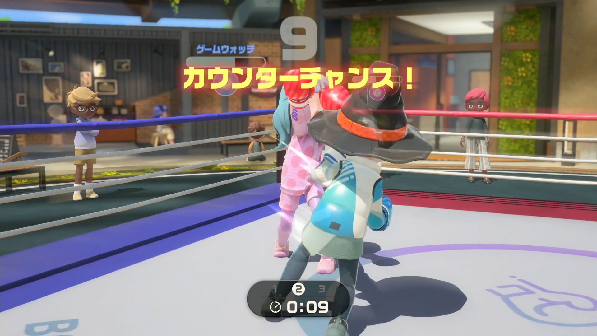 ギリギリのタイミングで相手のパンチを避けるとカウンターを打てるチャンス！