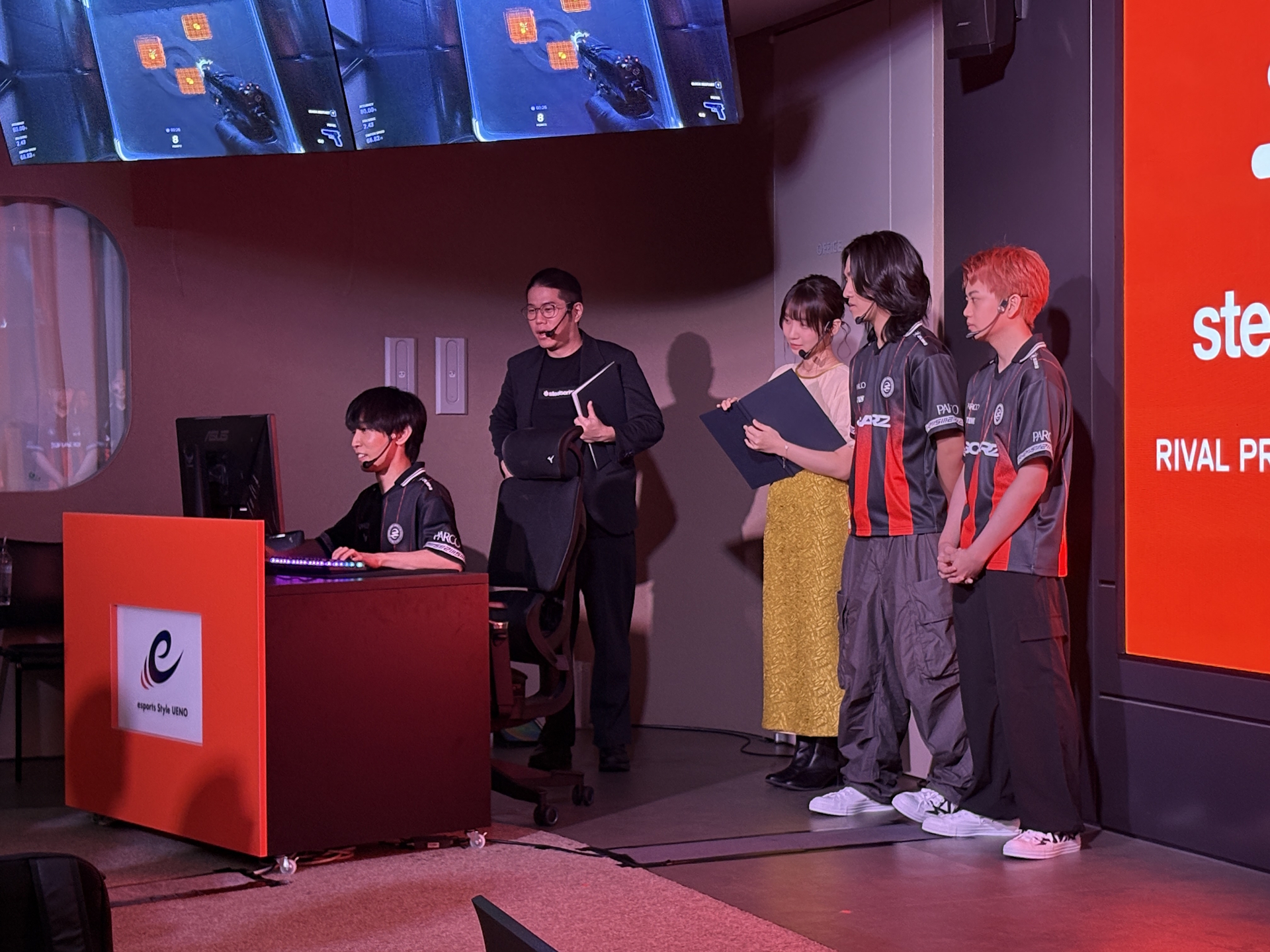 「3D Aim Trainer」に挑戦するArt氏