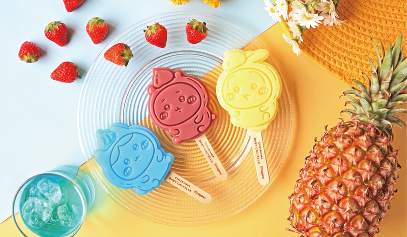 アイスキャンディ ちいかわ(いちご)/ハチワレ(ソーダ)/うさぎ(パイナップル)　各650円 ※季節限定の為、なくなり次第終了となります