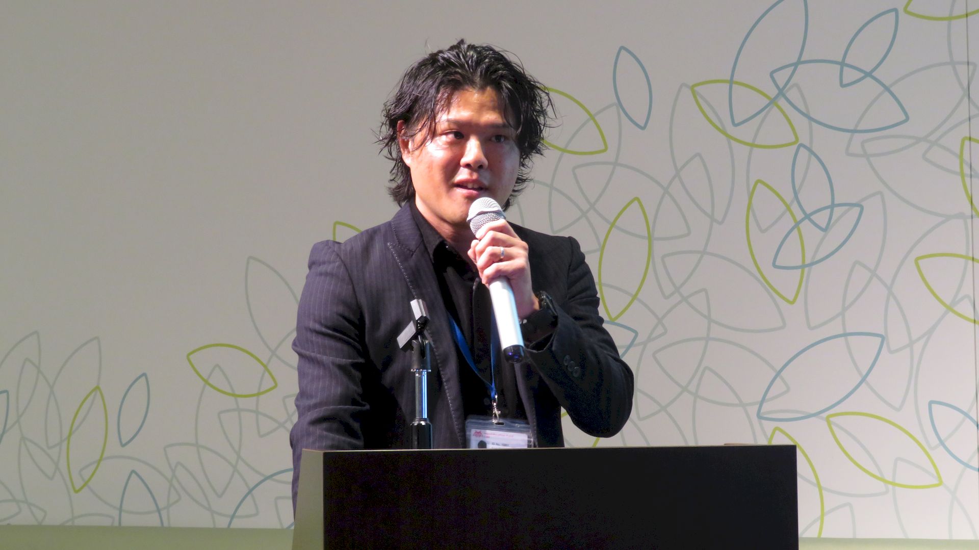 TECH本部 技術サービス部の鈴木俊洋部長