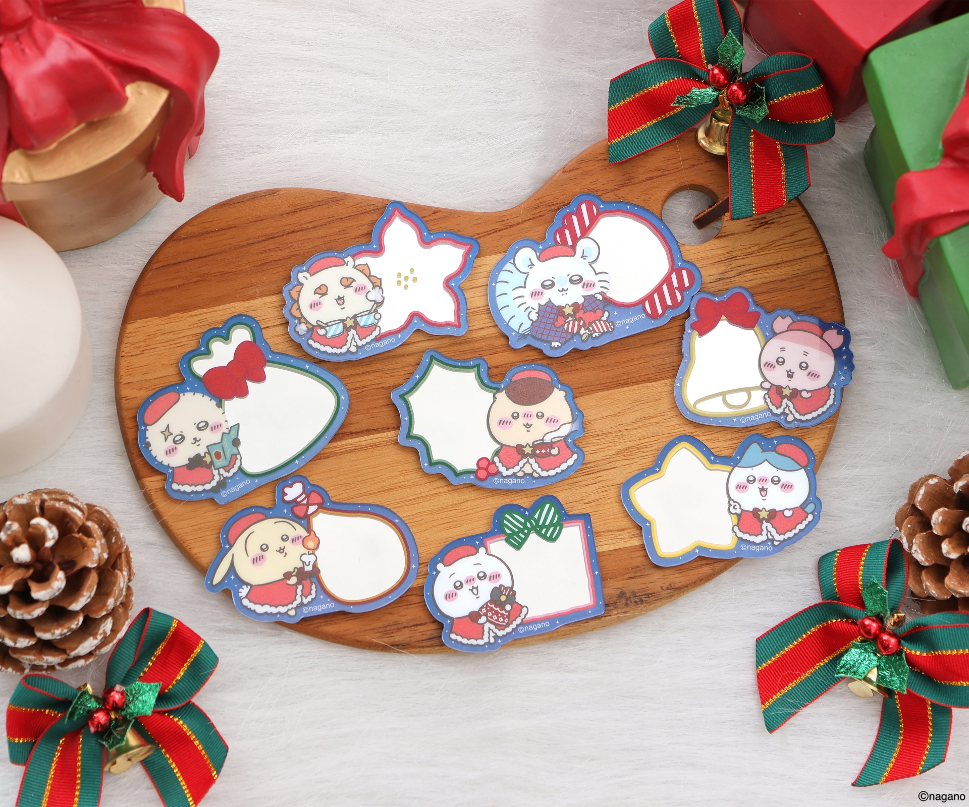 ちいかわクリスマスマーケット トレーディングミラーステッカー（全8種）　単品 440円  / BOX 3,520円