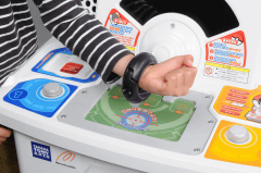メガシンカをもたらす ポケモンメガリング なりきりアイテムで登場 Game Watch メガシンカをもたらす ポケモンメガリング なりきりアイテムで登場 Game Watch