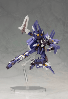 スパロボOG」に登場した「エグゼクスバイン」がプラモデルに