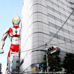 ついに夢が実現！ 実物大ウルトラマンフィギュア発売!! - GAME Watch